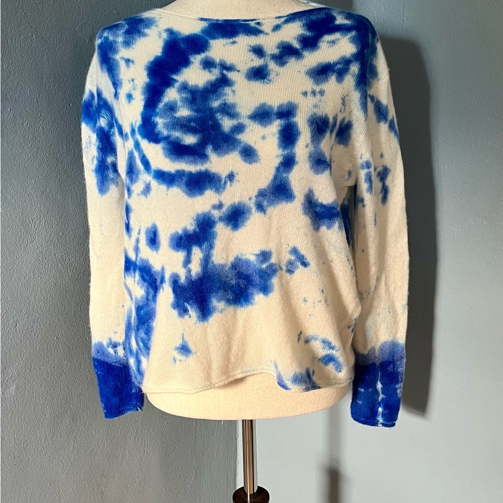 NWT-Love Tanjane Blue and White cashmere Tie-Dye Sweater size xs